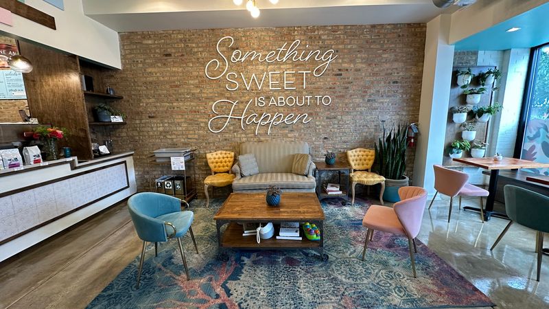 A Cozy Atmosphere You Will Want to Linger In A Cozy Atmosphere You Will Want to Linger In
