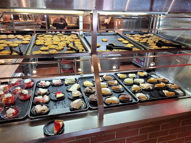 A Dessert Bar That Ends Every Meal on a High Note