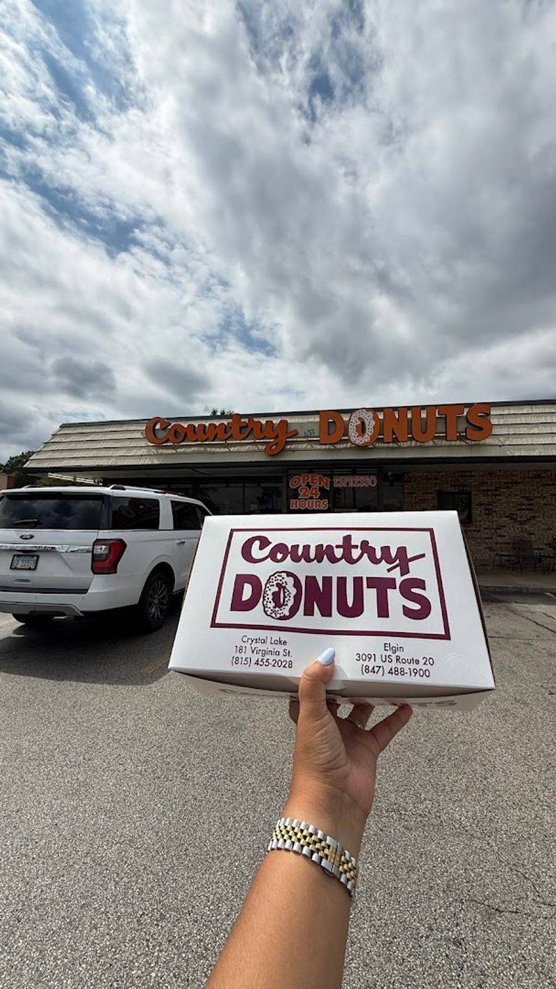 A Drive-Thru That Makes Donut Runs Effortless A Drive-Thru That Makes Donut Runs Effortless