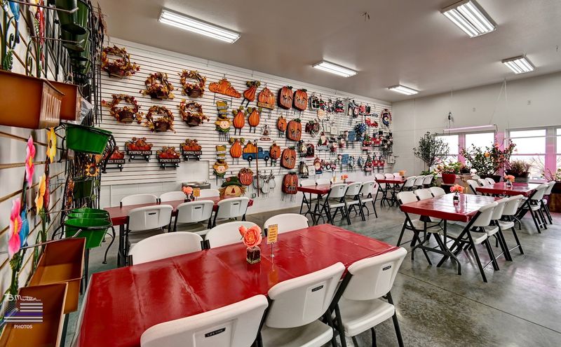A Food Court With Surprisingly Delicious and Cheap Eats