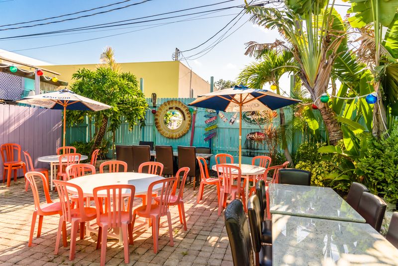A Fun, Tropical Atmosphere That Pulls You Back