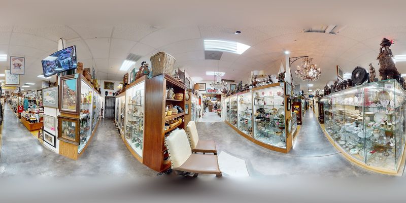 A Gift-Hunting Paradise for Every Occasion