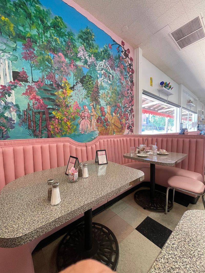 A Hotspot for Date Nights and Memorable Moments A Hotspot for Date Nights and Memorable Moments