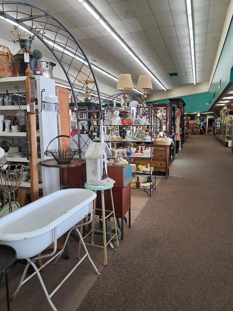A Layout That Makes Shopping Easy