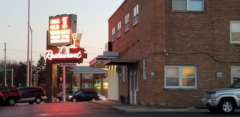 A Living Piece of Chicago History Since 1973