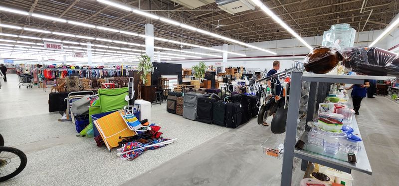 A Massive Store Size That Blows Other Thrift Shops Out of the Water