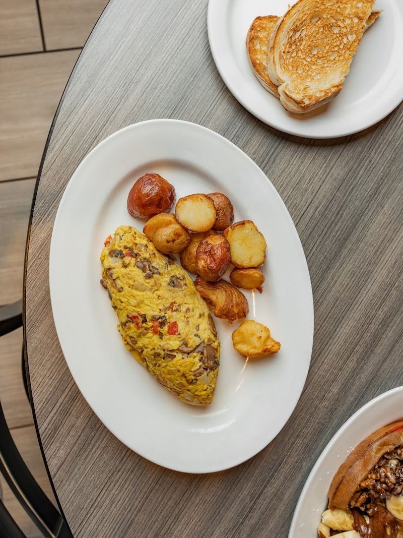 A Mediterranean Omelette Worth Talking About