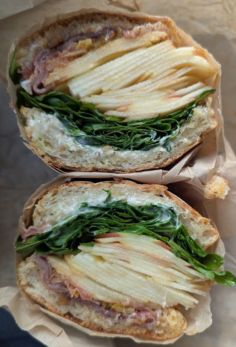 A Menu Built on Creative, Balanced Combinations A Menu Built on Creative, Balanced Combinations