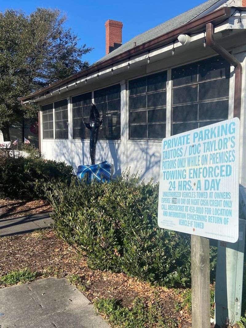 A Neighborhood Spot Hiding in Plain Sight