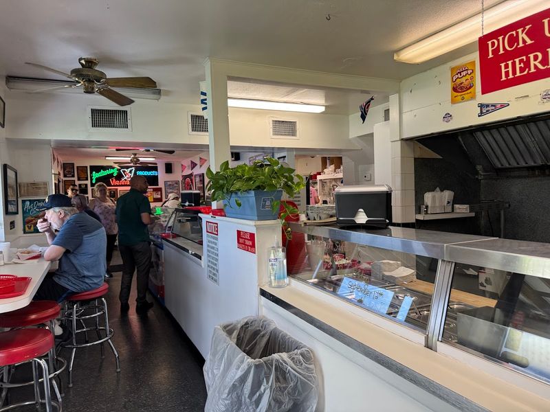 A No-Frills Atmosphere That Feels Refreshingly Honest