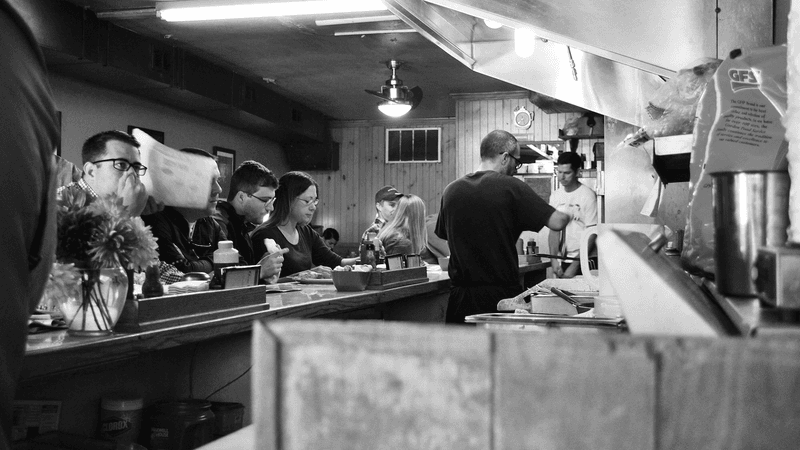 A No-Frills Diner Atmosphere That Feels Like Home