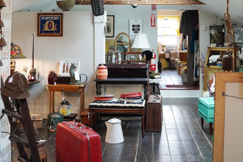 A Nod to Roosevelt History That Adds Local Character