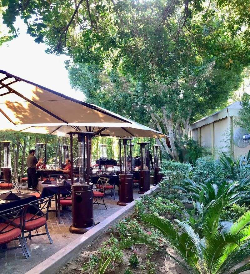 A Patio Like No Other in Palm Springs A Patio Like No Other in Palm Springs