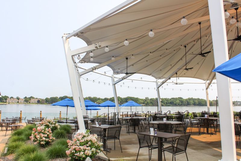 A Setting That Steals the Show