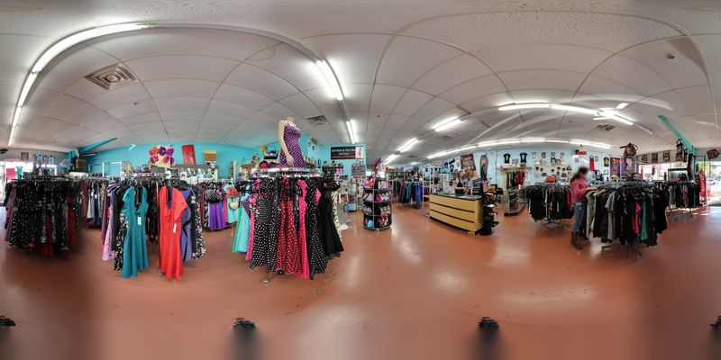 A Size-Inclusive Shopping Experience Like No Other