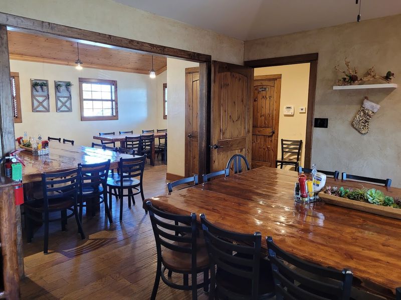 A Spotlessly Clean Dining Space
