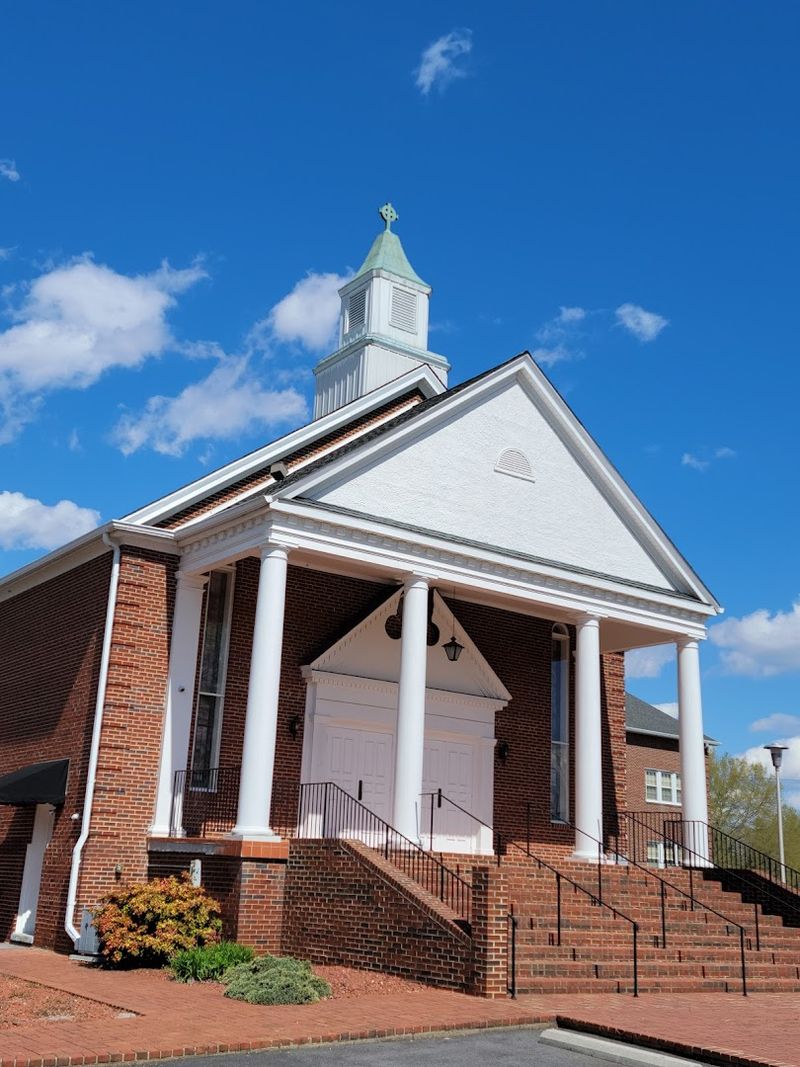 A Strong Sense of Southern Community