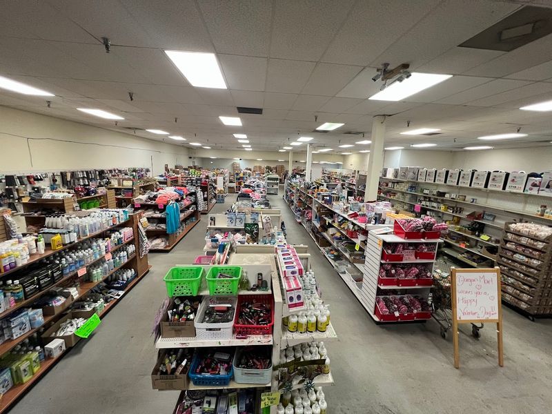 A Treasure Hunt Shopping Experience Unlike Any Other