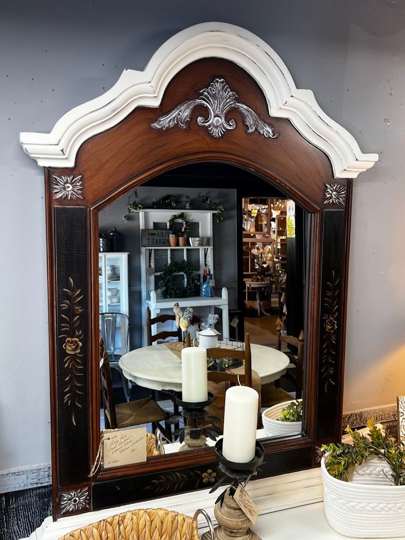 A Welcoming Community Atmosphere That Keeps Shoppers Returning