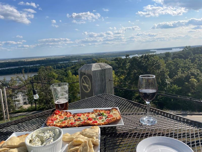 A Winery Vibe That Keeps Locals and Visitors Coming Back