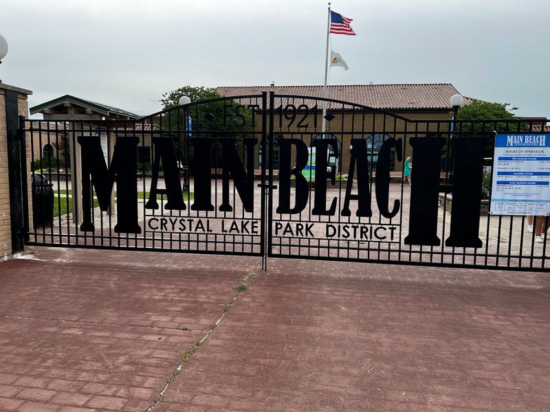 Accessible Parking and Easy Entry for Visitors