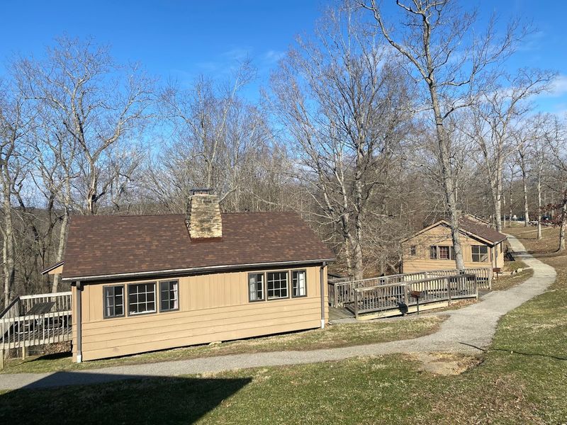 Affordable Cabins That Make Weekend Getaways Surprisingly Budget-Friendly Affordable Cabins That Make Weekend Getaways Surprisingly Budget-Friendly