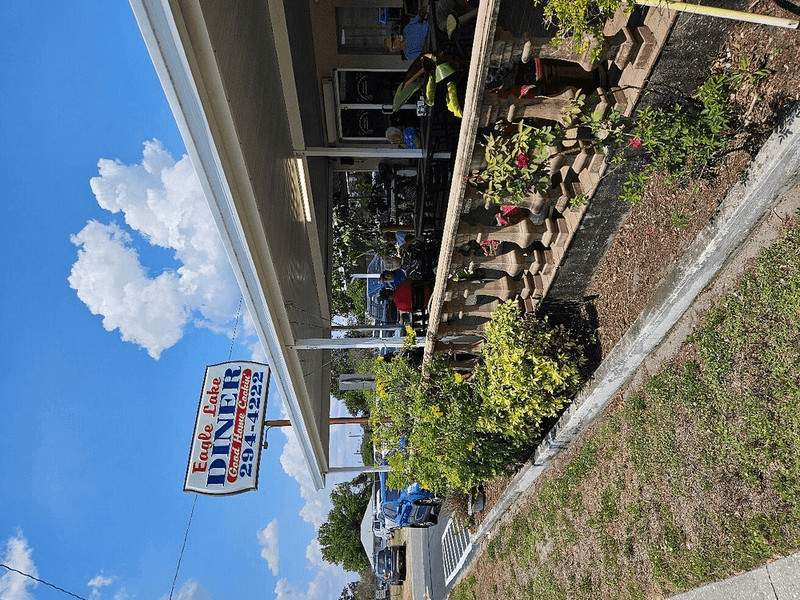 Affordable Dining and Local Eats Worth Exploring