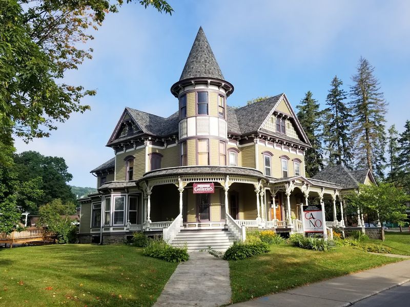 Affordable Housing That Stretches Your Retirement Budget