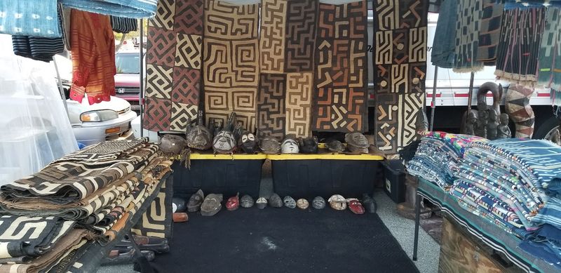 Affordable Rugs and Home Decor Pieces