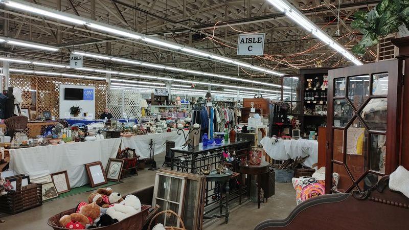 Air-Conditioned Comfort on Hot Mountain Days