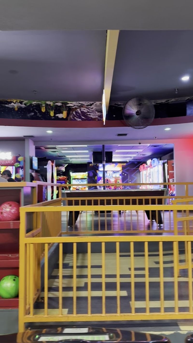 An Arcade That Bowlers of All Ages Absolutely Love