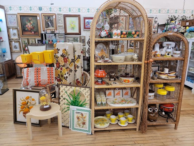 An Incredible Variety of Antique Styles and Eras An Incredible Variety of Antique Styles and Eras