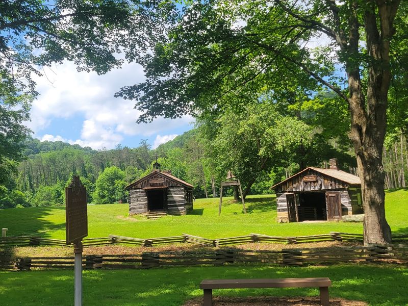 Annual Pioneer Festival That Draws the Whole Community Annual Pioneer Festival That Draws the Whole Community