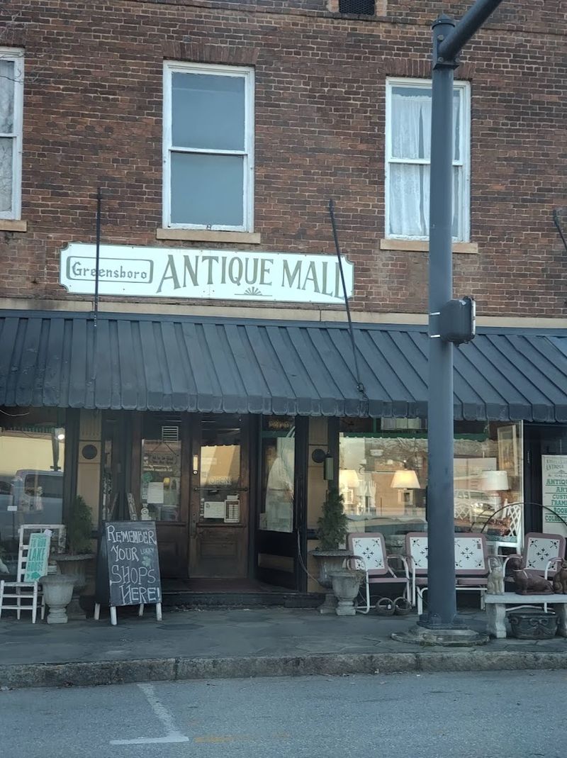 Antique Shopping Gems Hidden in Plain Sight Antique Shopping Gems Hidden in Plain Sight