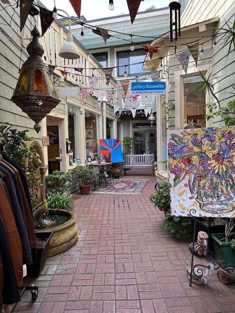 Art Galleries That Spark the Imagination