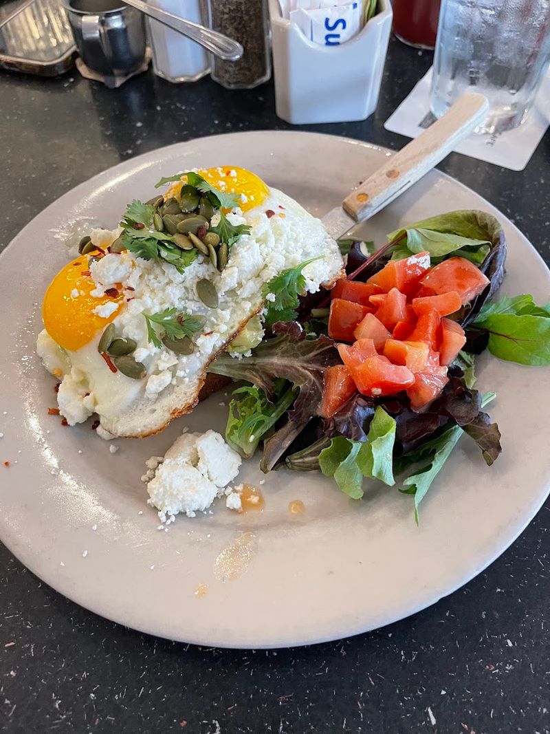 Avocado Toast That Earns Its Place on a Diner Menu