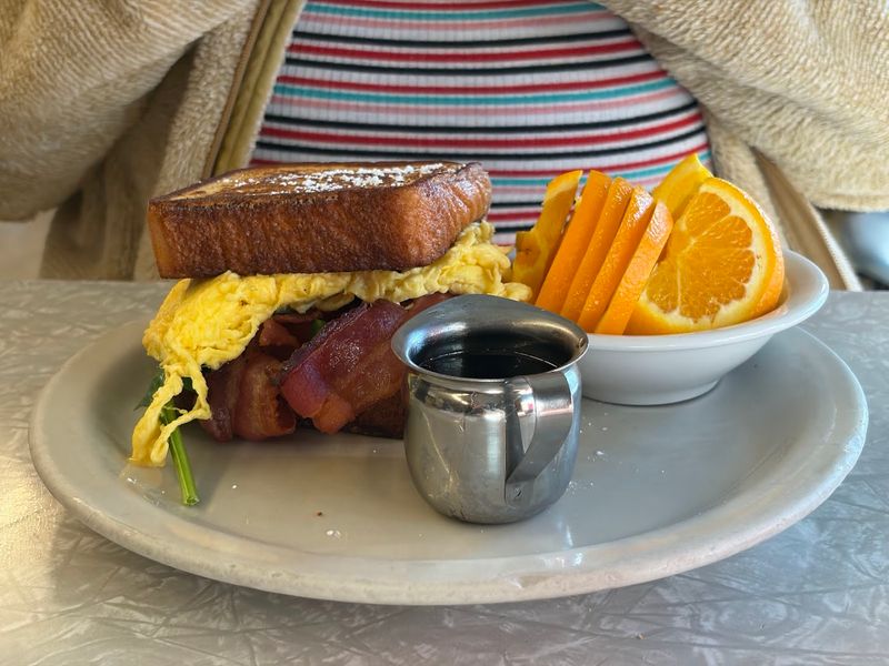 B.E.S.T. French Toast Sandwich You Will Ever Try