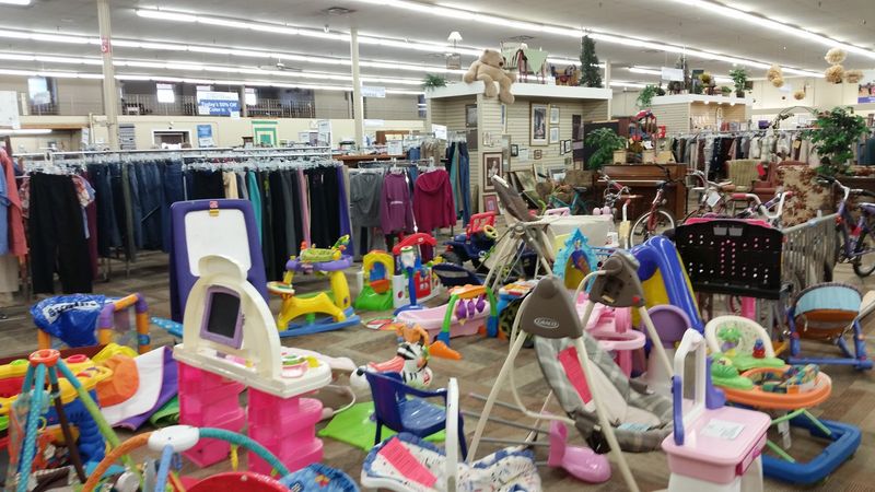 Baby Clothes and Kids' Items at Unbeatable Rates