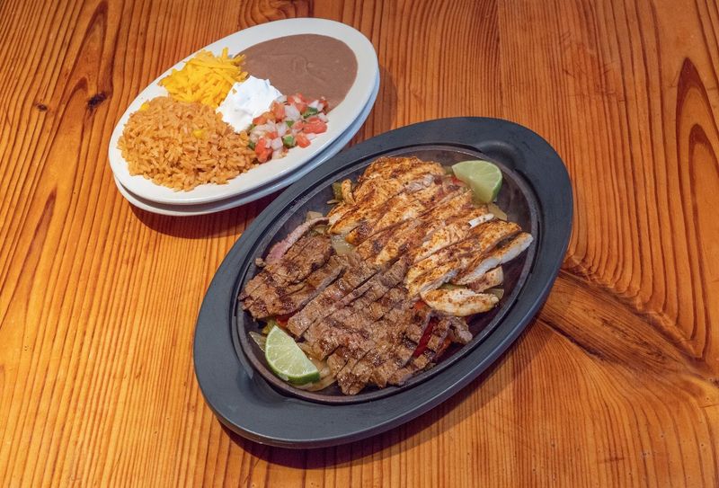 Beef Fajitas With Crispy Peppers and Bold Flavor Beef Fajitas With Crispy Peppers and Bold Flavor