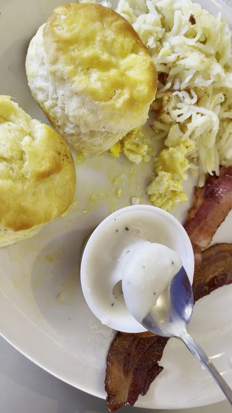 Biscuits and Gravy Done the Southern Way
