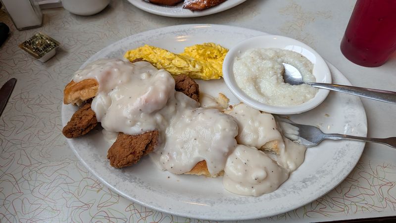 Biscuits and Gravy Worth Waking Up Early For Biscuits and Gravy Worth Waking Up Early For