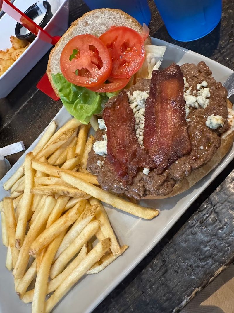 Black Hills Burger & Pizza Co. - Custer, South Dakota