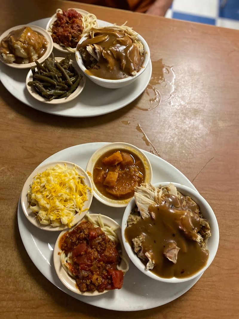 Blue & White Restaurant - Tunica, Mississippi