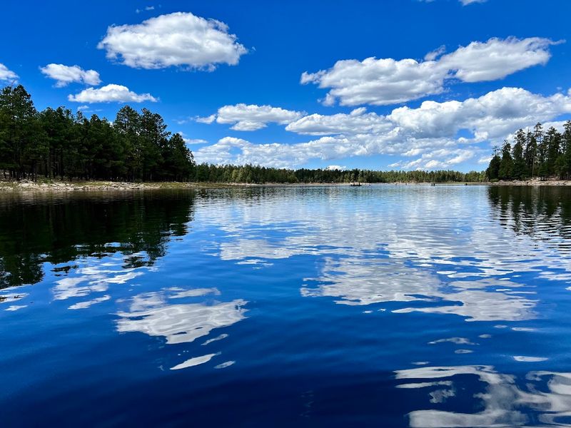 Boating and Canoeing on Mountain Lakes Boating and Canoeing on Mountain Lakes