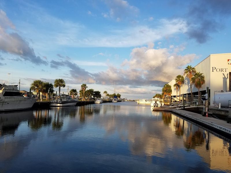 Boating and Marina Culture That Defines the Lifestyle