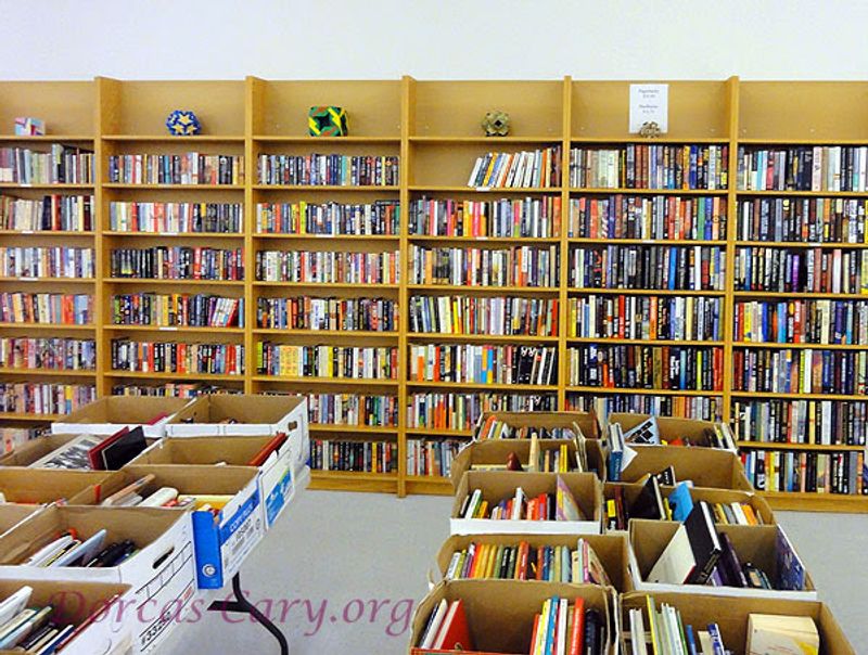 Books for a Dollar That Could Fill an Entire Library Books for a Dollar That Could Fill an Entire Library