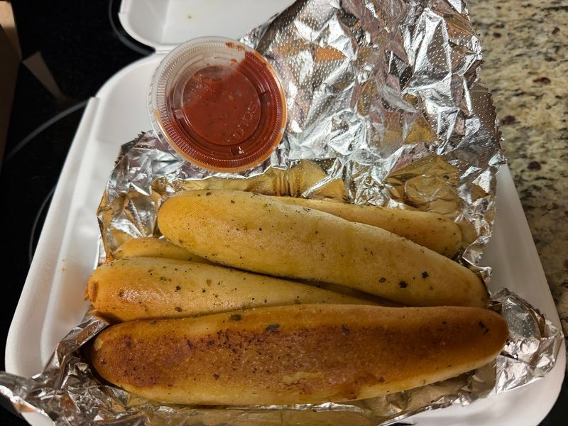 Breadsticks That Deserve Their Own Spotlight Breadsticks That Deserve Their Own Spotlight