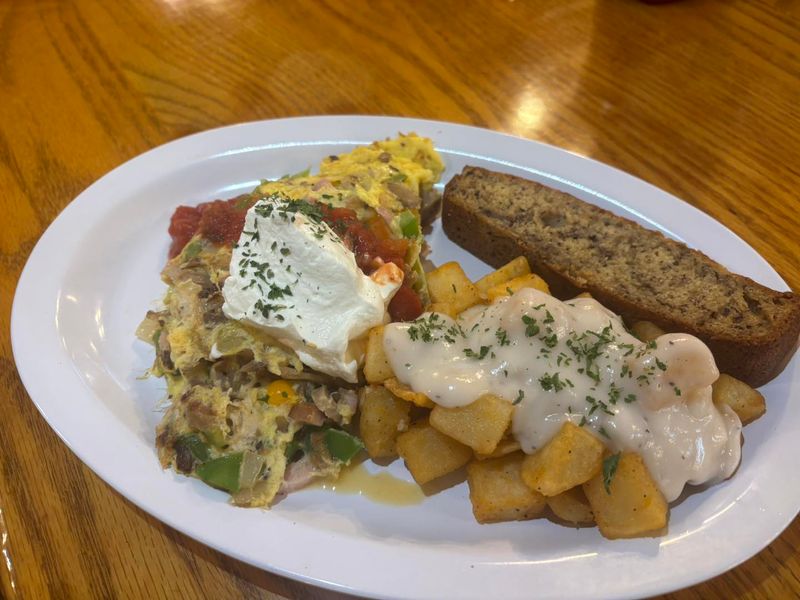 Breakfast Buffet on Weekends Breakfast Buffet on Weekends