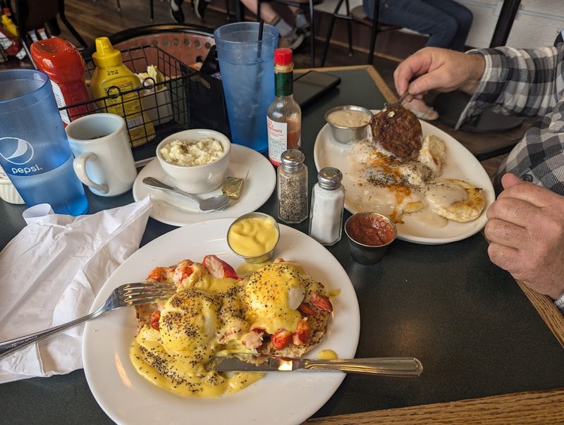 Breakfast That Starts Your Day Off Strong Breakfast That Starts Your Day Off Strong