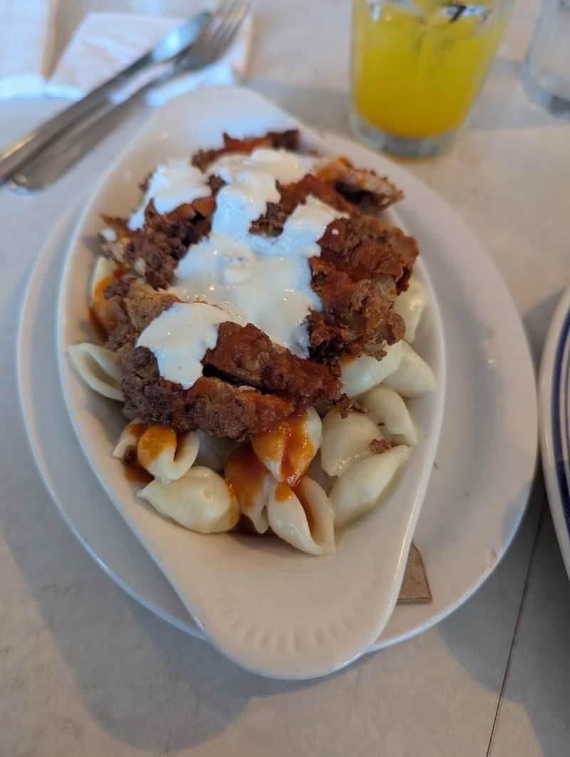 Buffalo Chicken Mac and Cheese (Off-Menu Secret)